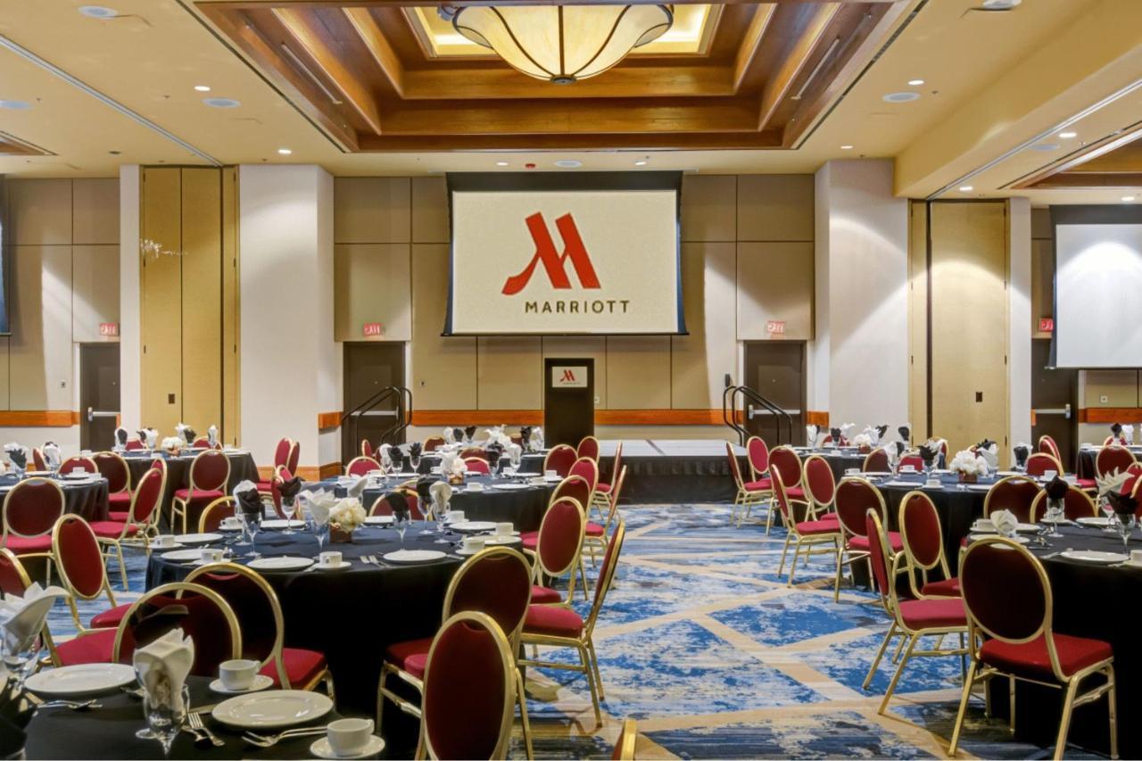 Tulsa Marriott Southern Hills Esterno foto