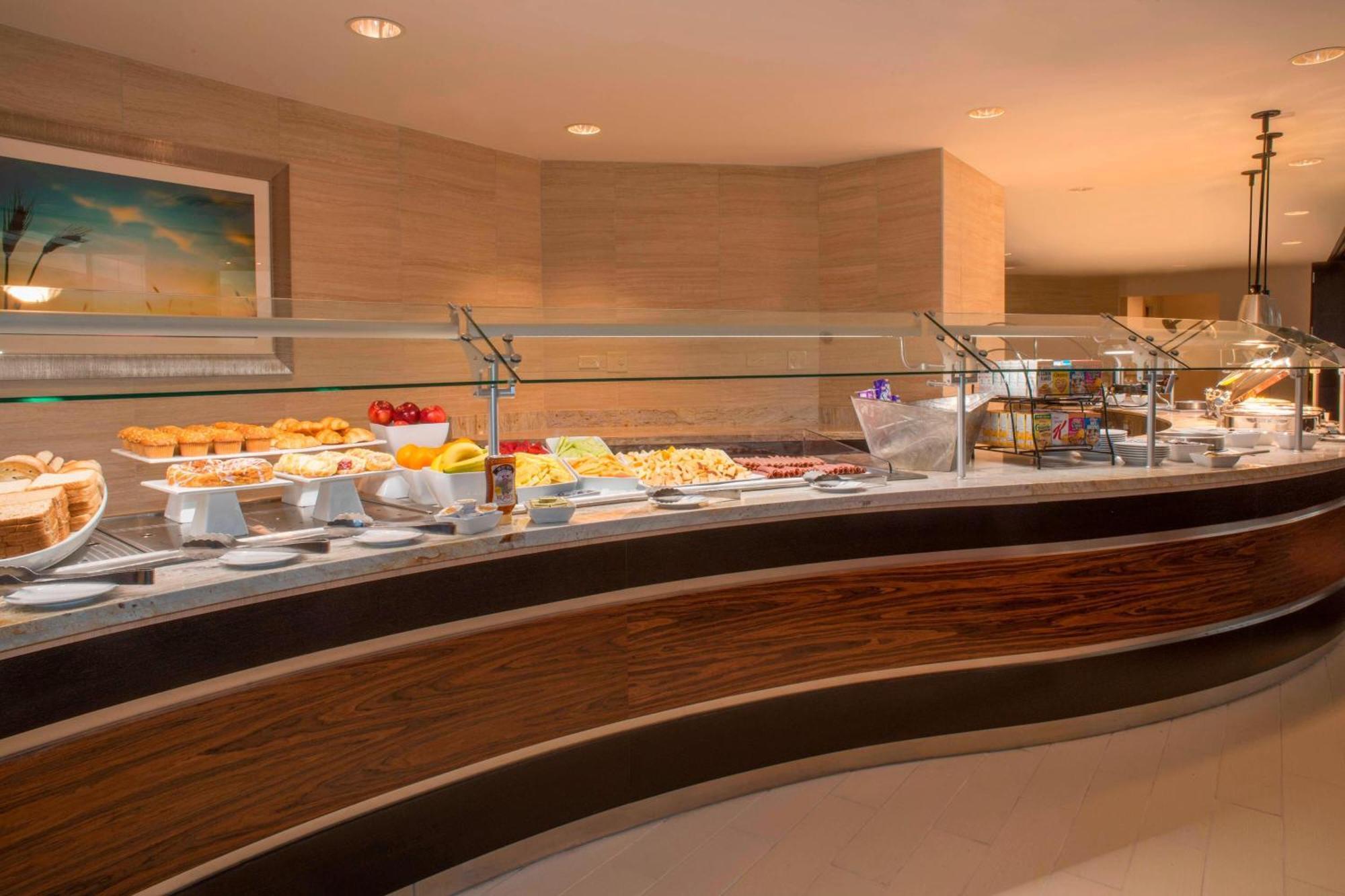 Tulsa Marriott Southern Hills Esterno foto