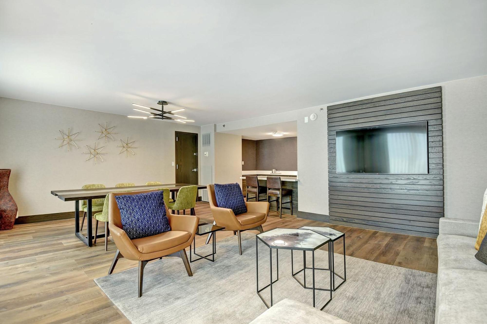 Tulsa Marriott Southern Hills Esterno foto