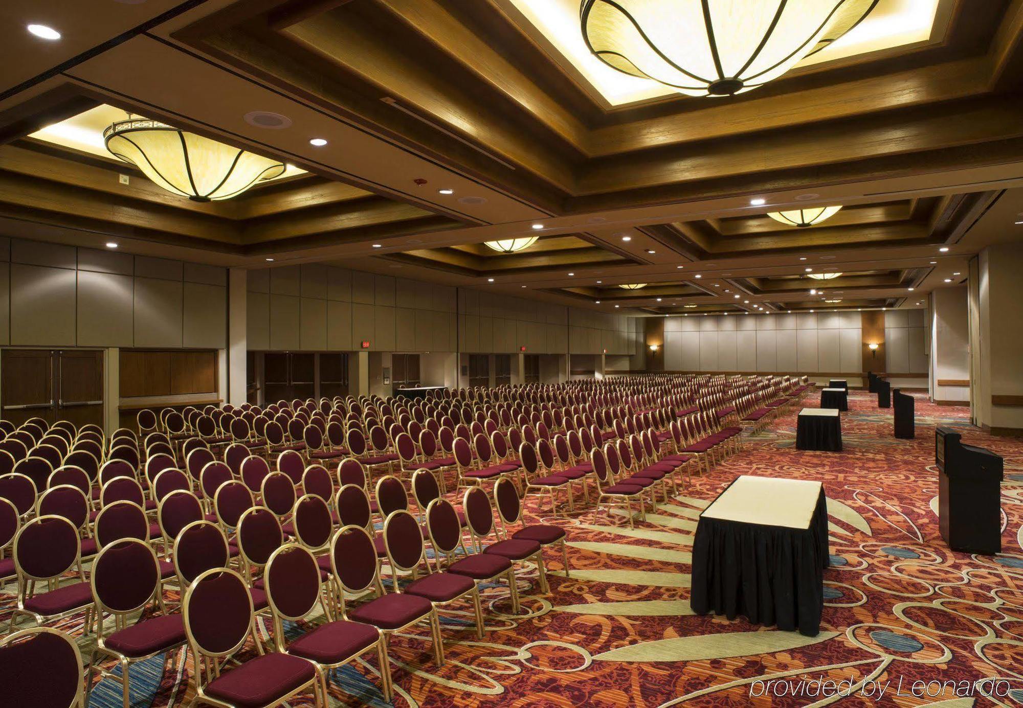 Tulsa Marriott Southern Hills Esterno foto